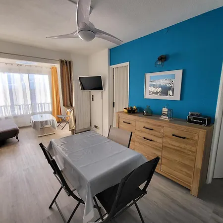 Calme A 5 Mn En Voiture De La Avec Garage אגדה